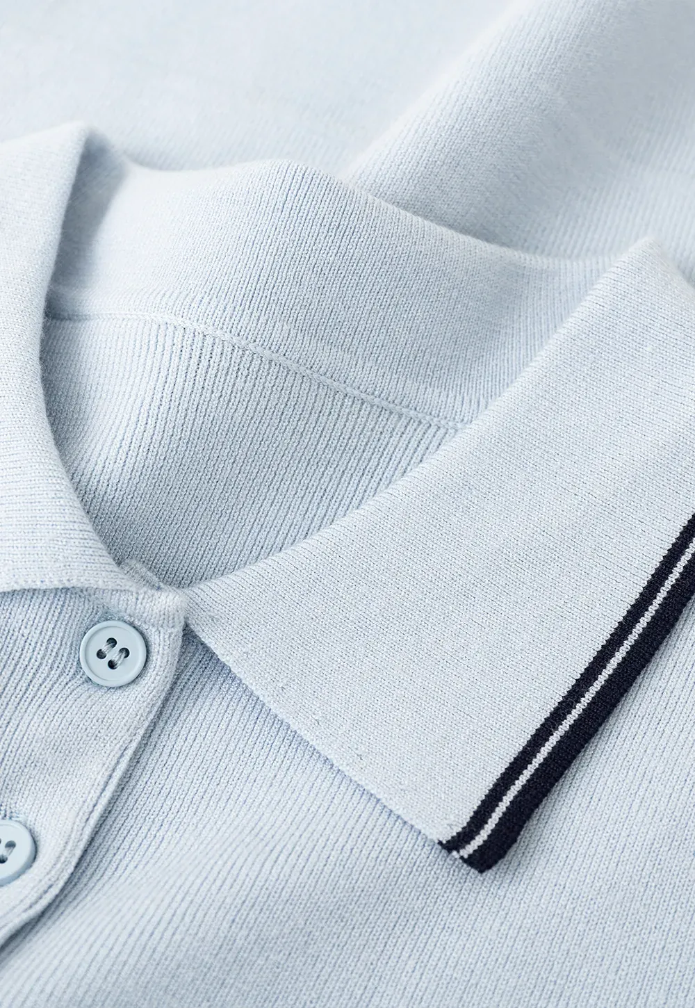 Polo Collar Knit Shirt with Bow Embroidery