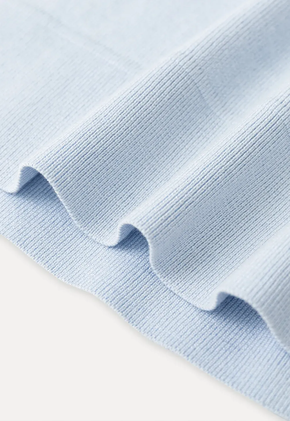 Polo Collar Knit Shirt with Bow Embroidery