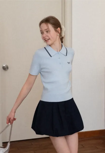 Polo Collar Knit Shirt with Bow Embroidery