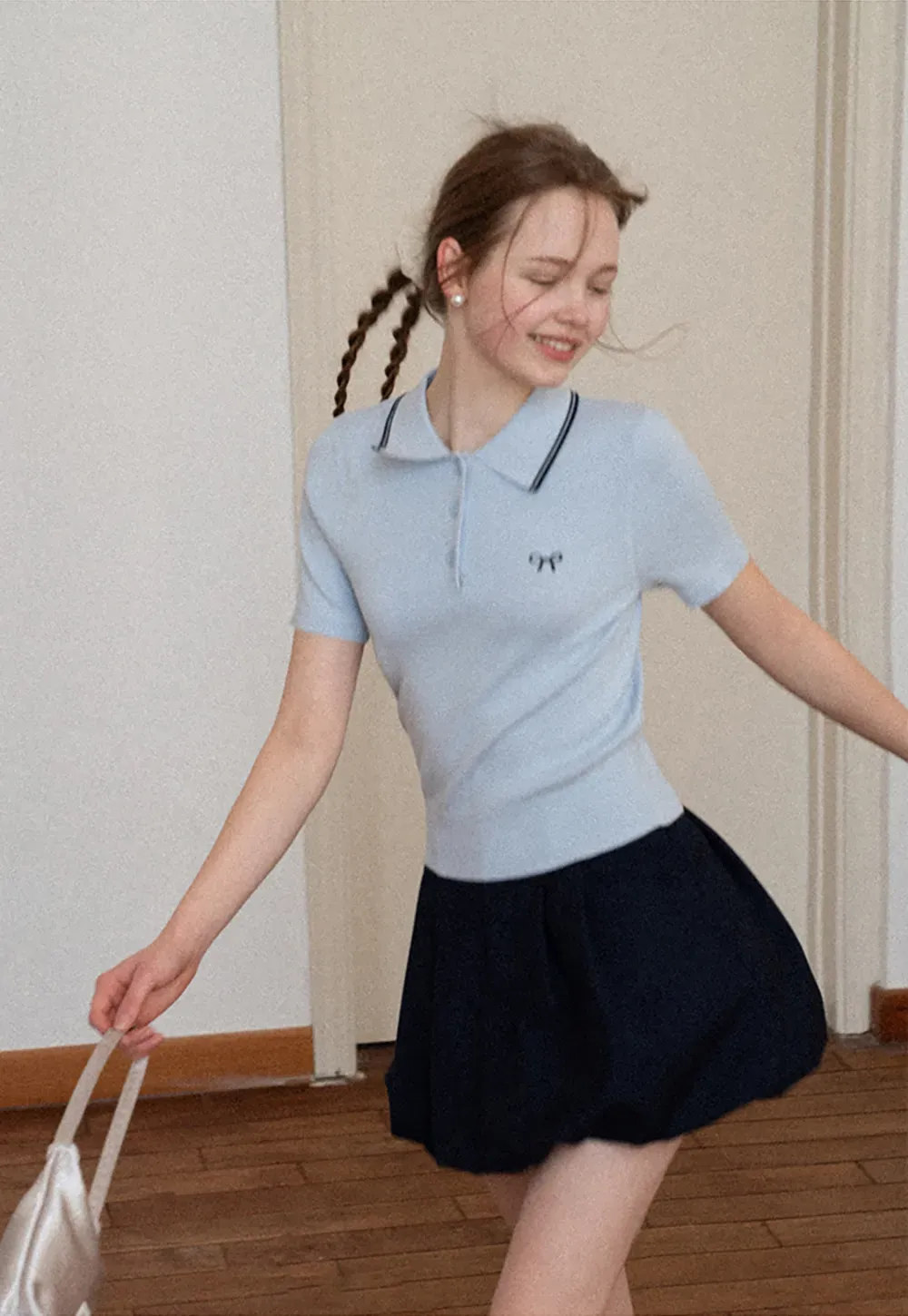 Polo Collar Knit Shirt with Bow Embroidery