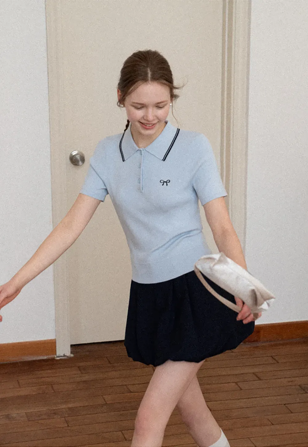 Polo Collar Knit Shirt with Bow Embroidery