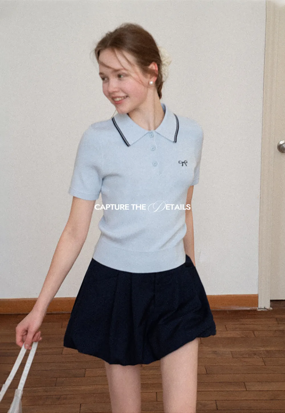 Polo Collar Knit Shirt with Bow Embroidery