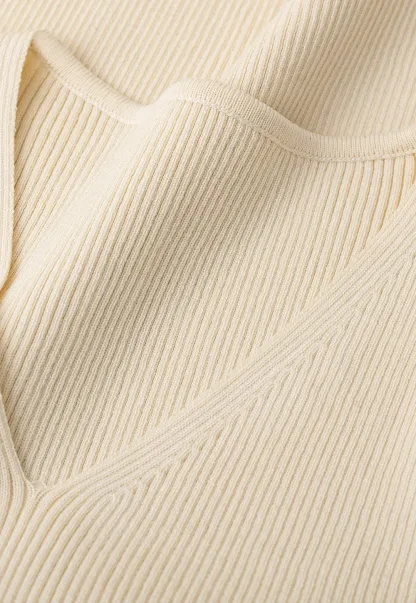 V Neck Short Sleeve Knit Sweater