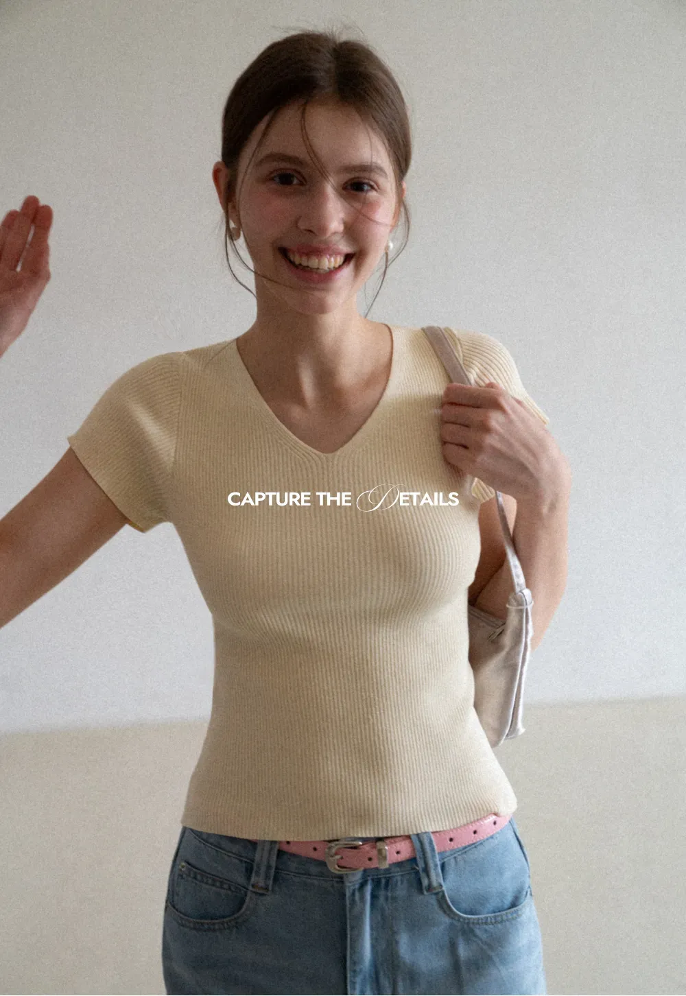 V Neck Short Sleeve Knit Sweater