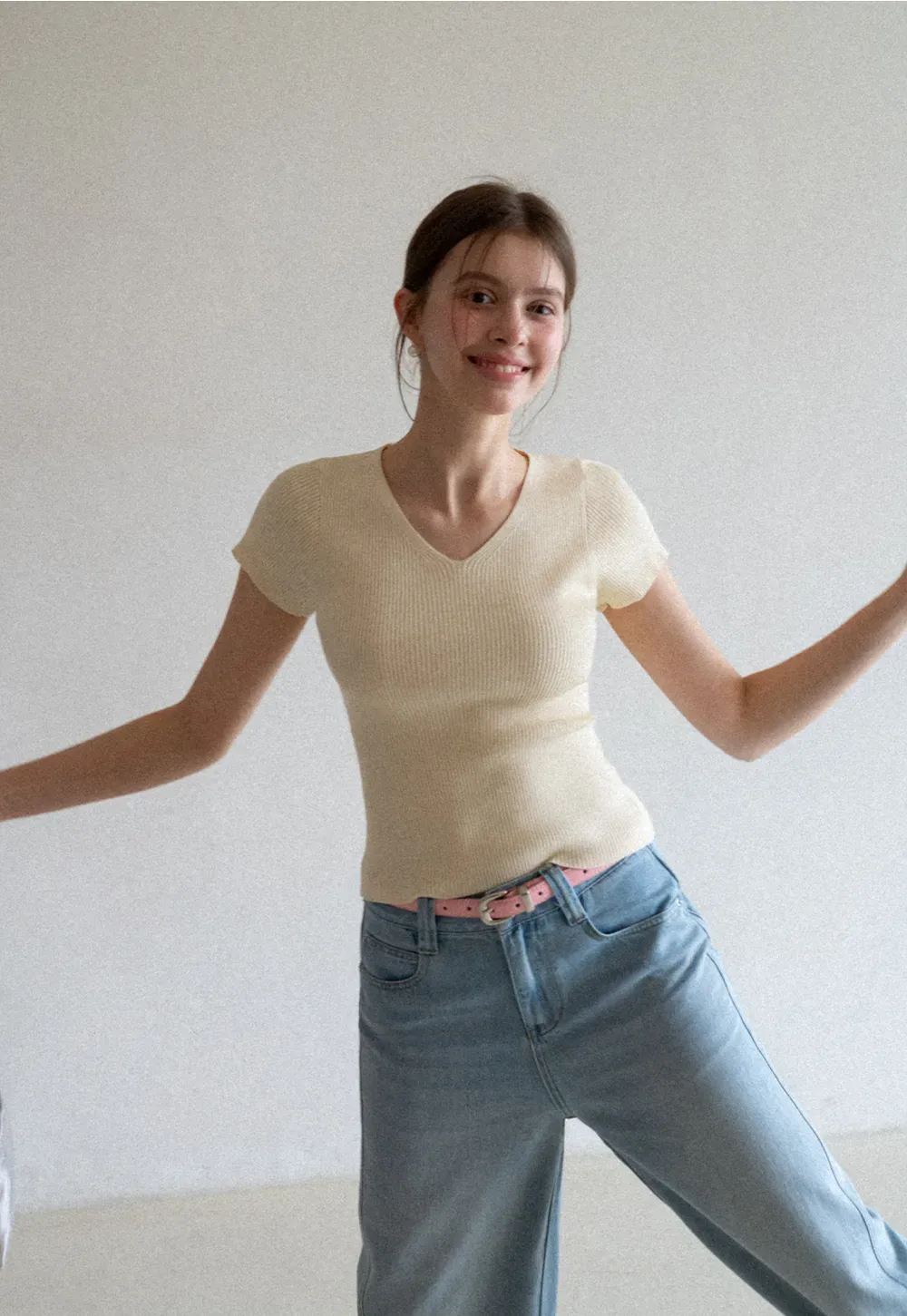 V Neck Short Sleeve Knit Sweater