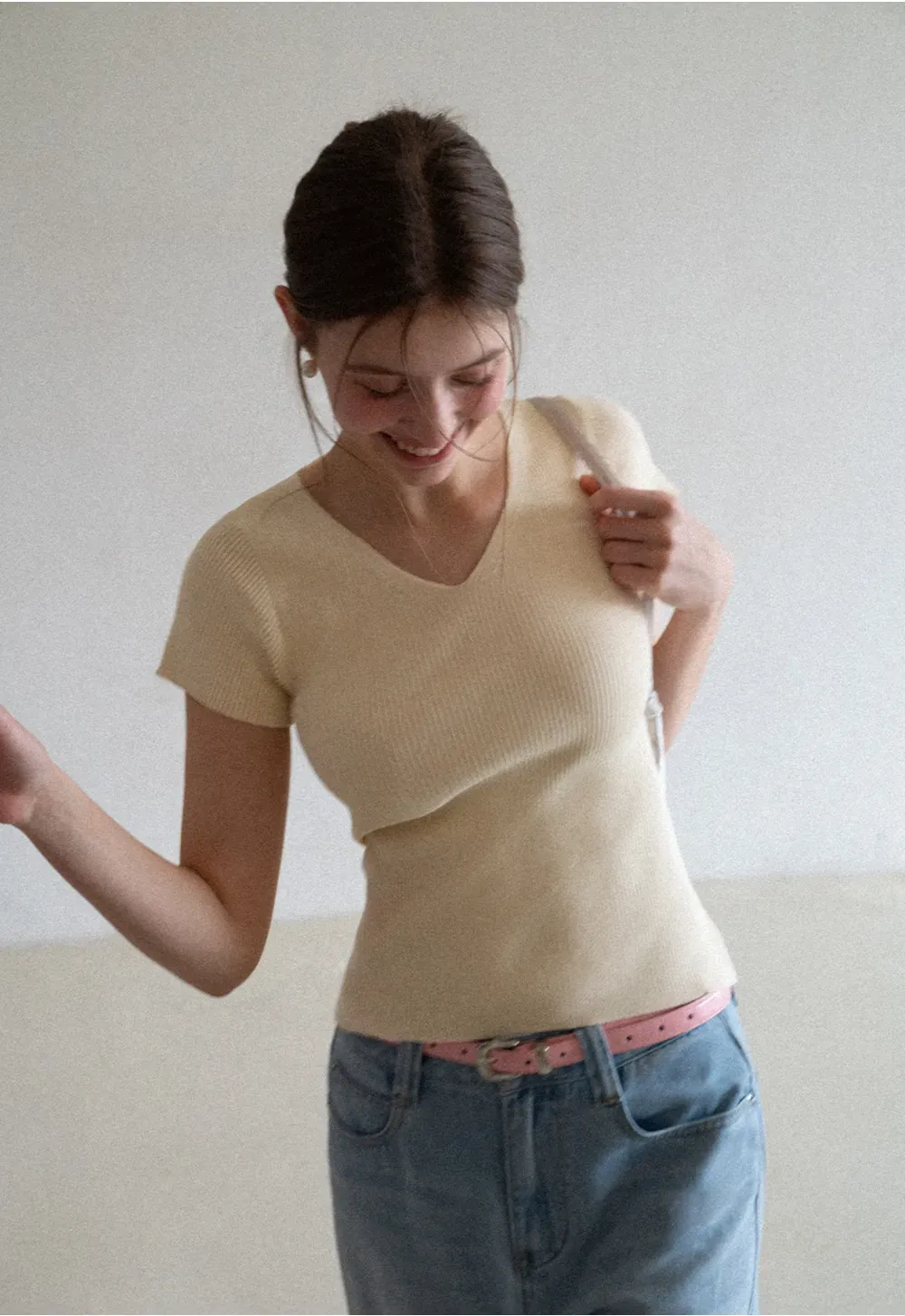 V Neck Short Sleeve Knit Sweater