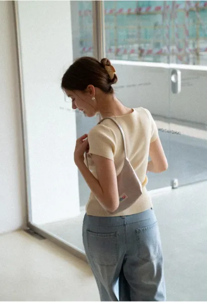 V Neck Short Sleeve Knit Sweater