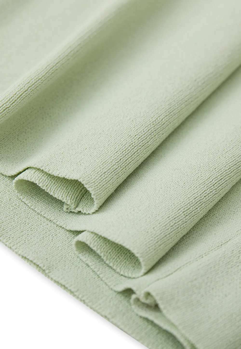 Short Sleeve Ribbed Knit Top with Front Seam Detail