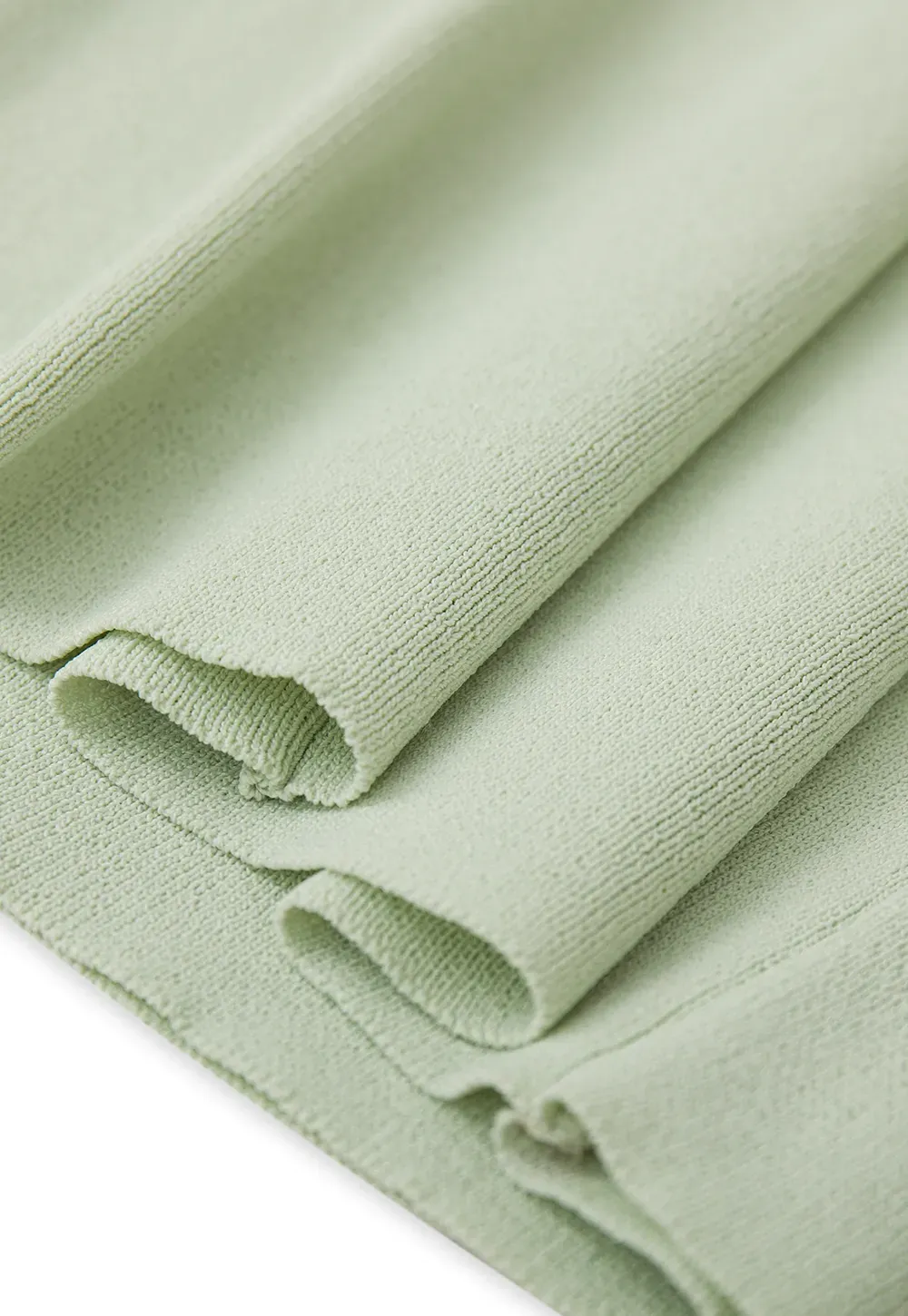 Short Sleeve Ribbed Knit Top with Front Seam Detail