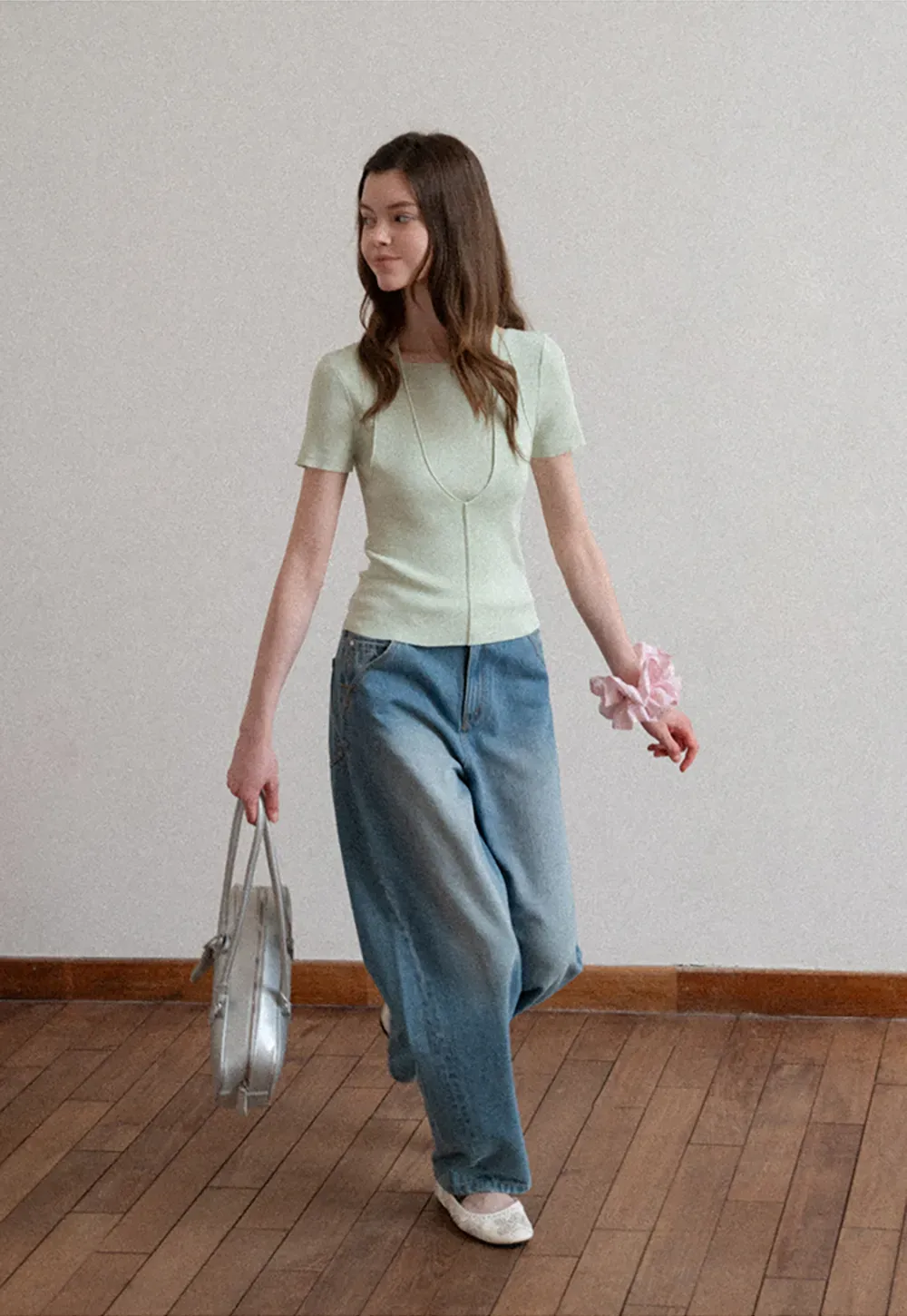 Short Sleeve Ribbed Knit Top with Front Seam Detail