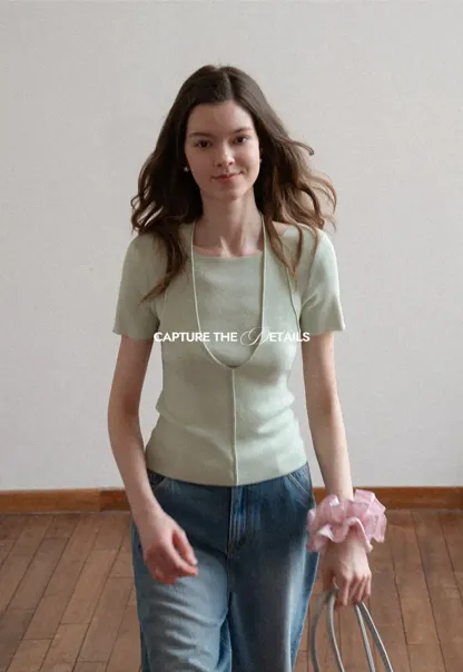 Short Sleeve Ribbed Knit Top with Front Seam Detail