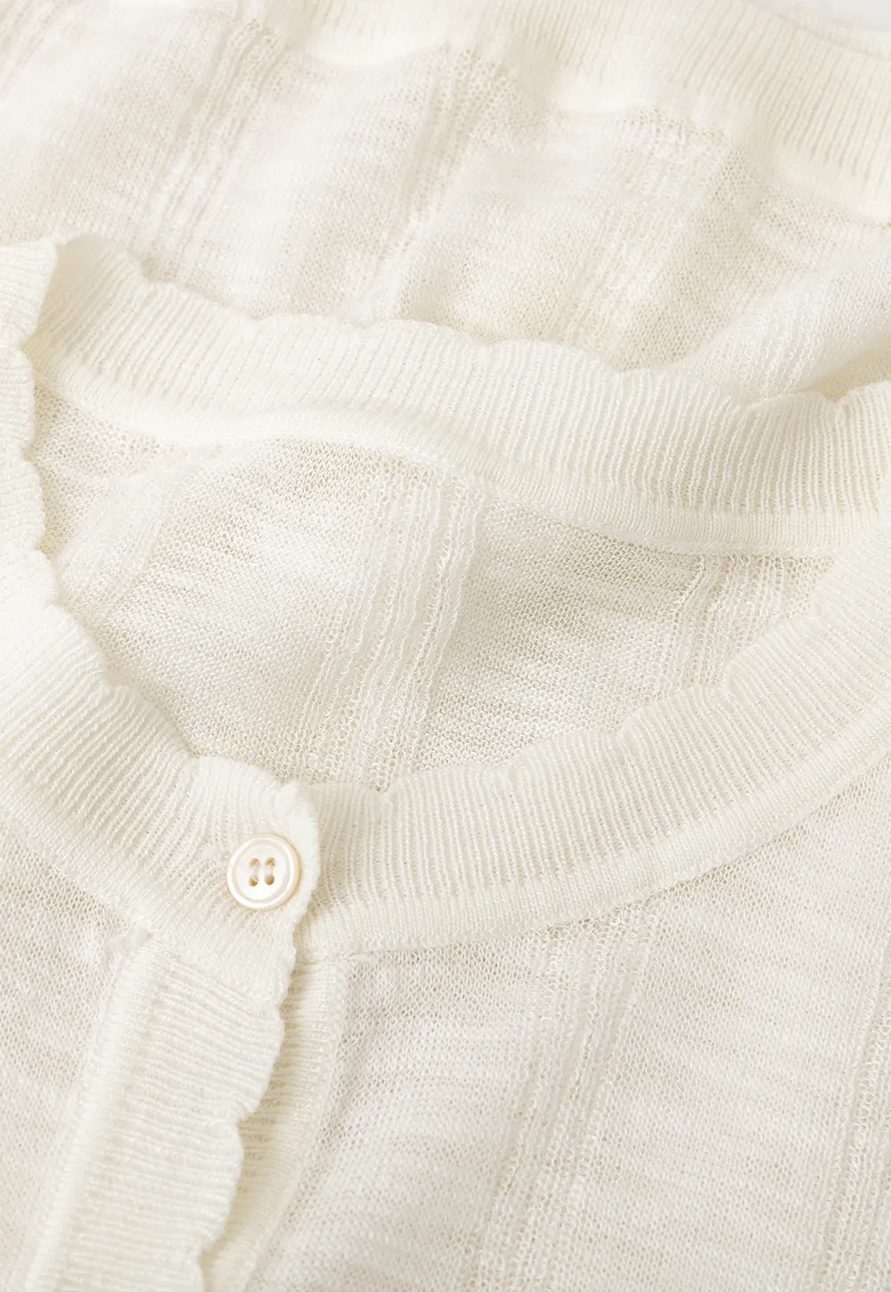 Woolen knit sweater and tank top