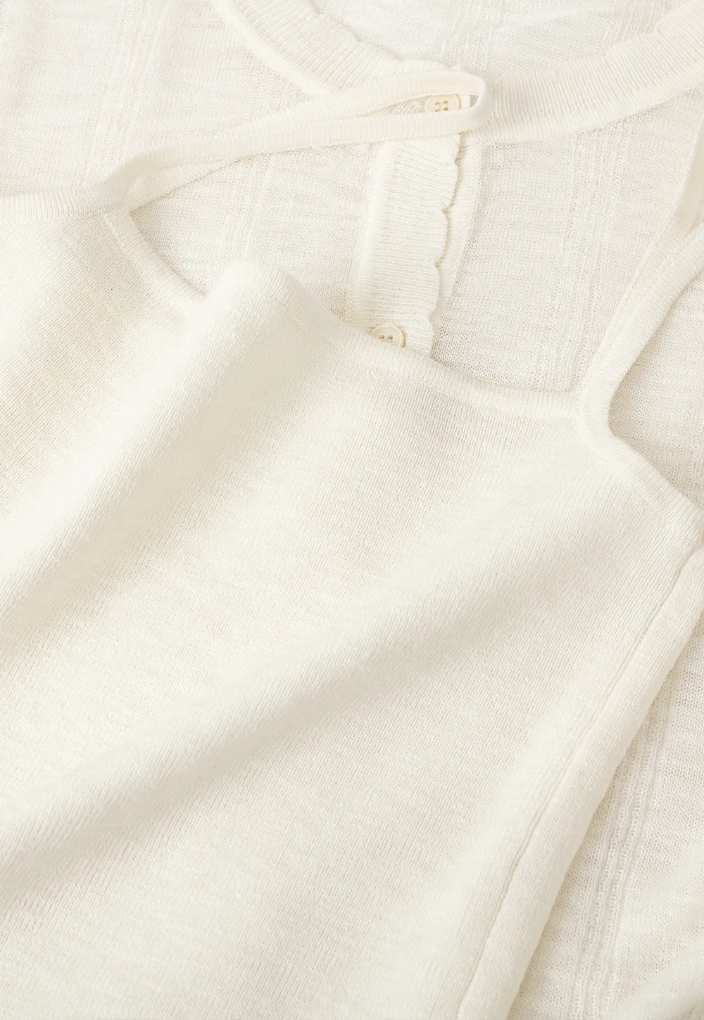 Woolen knit sweater and tank top