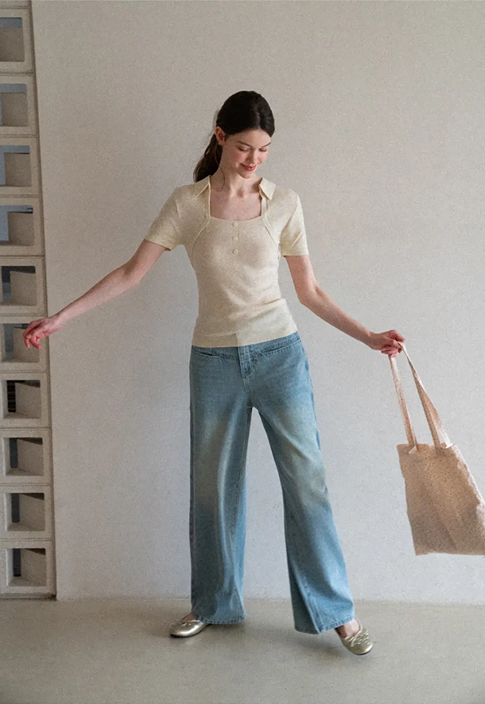 Collared Short Sleeve Knit Sweater with Square Neckline