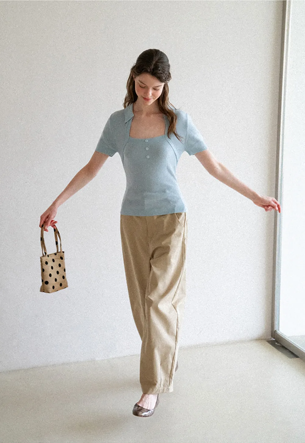 Collared Short Sleeve Knit Sweater with Square Neckline