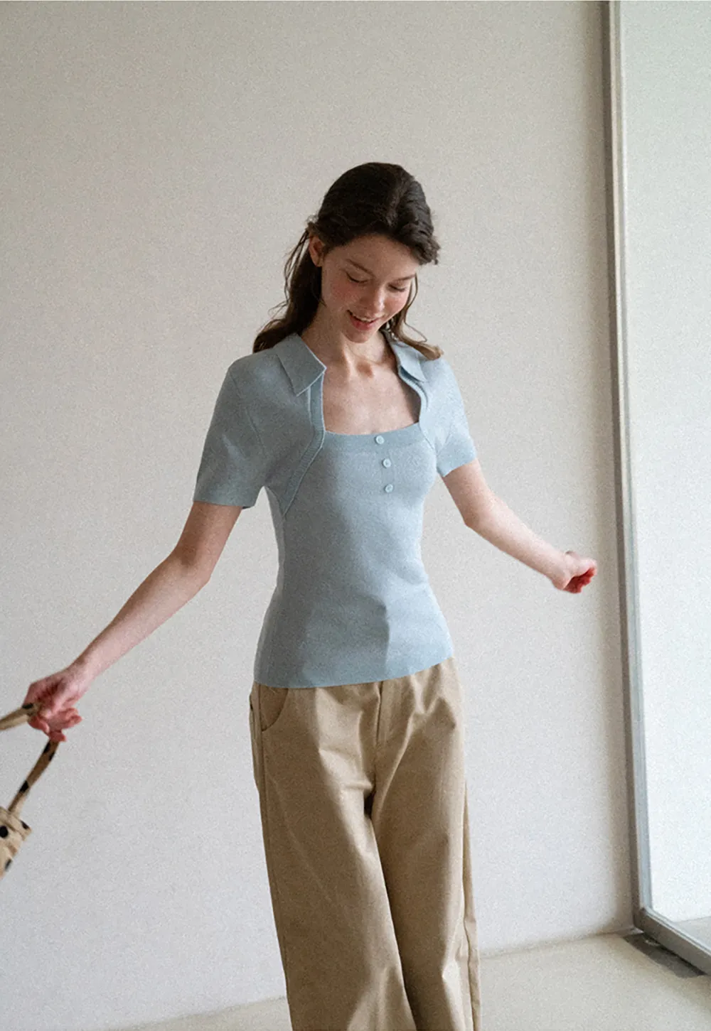 Collared Short Sleeve Knit Sweater with Square Neckline