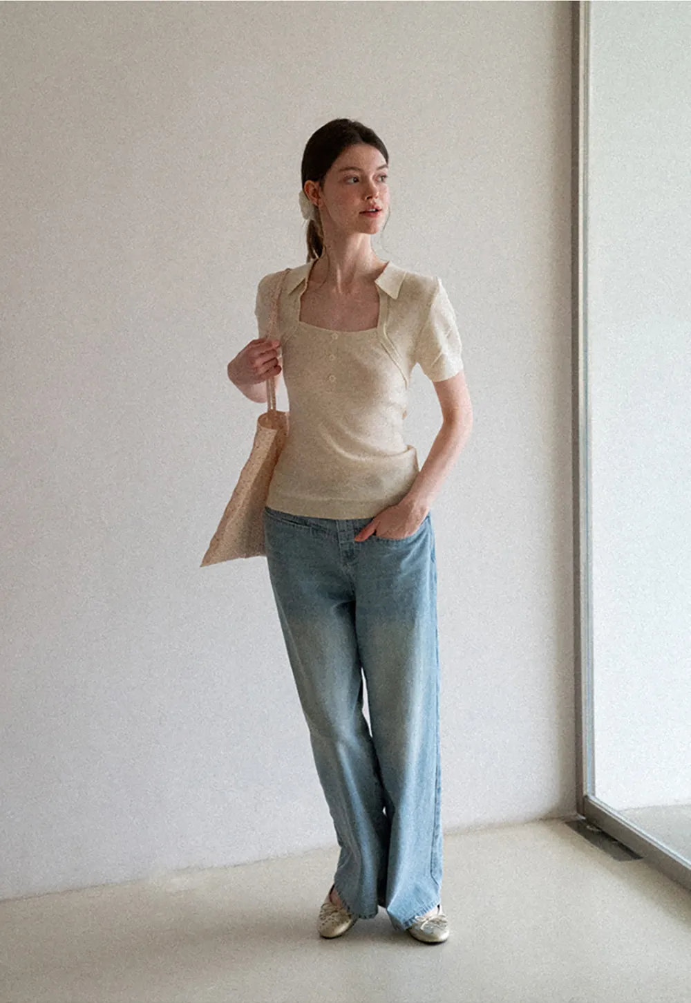 Collared Short Sleeve Knit Sweater with Square Neckline