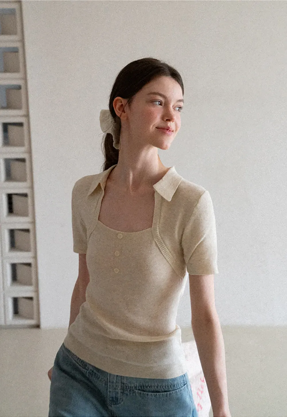 Collared Short Sleeve Knit Sweater with Square Neckline