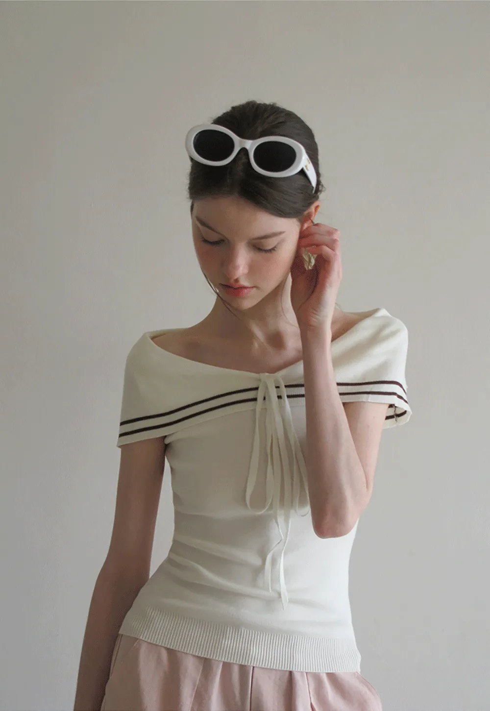 Off Shoulder Knot Detail Knit Sweater