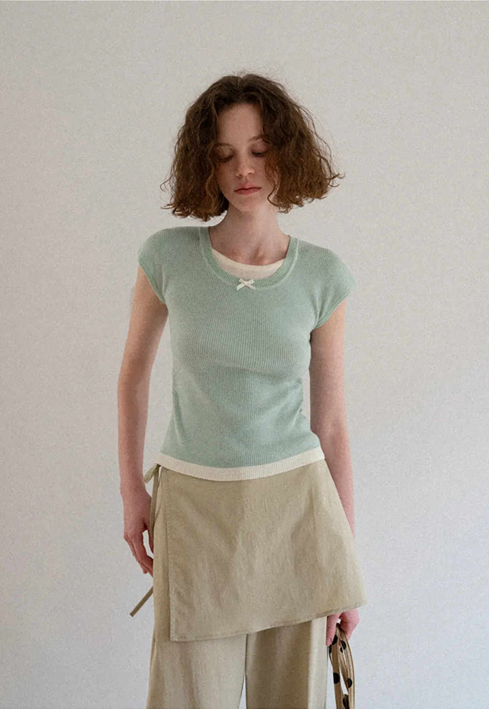 Contrast Trim Crew Neck Short Sleeve Knit Sweater