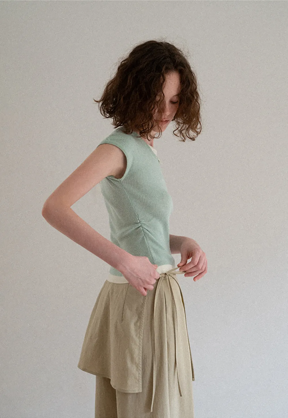 Contrast Trim Crew Neck Short Sleeve Knit Sweater