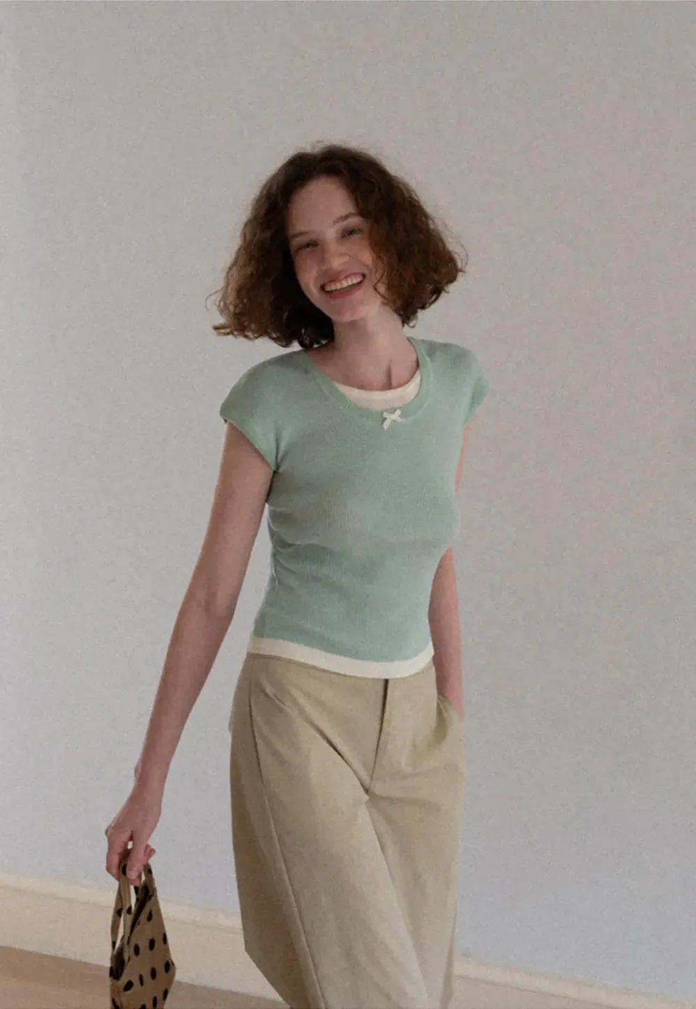 Contrast Trim Crew Neck Short Sleeve Knit Sweater