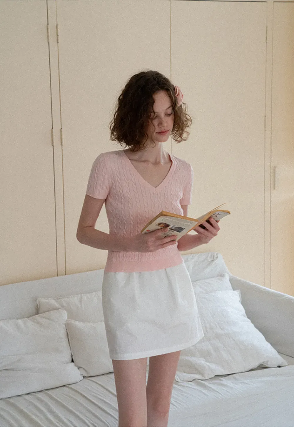 V Neck Cable Knit Short Sleeve Sweater