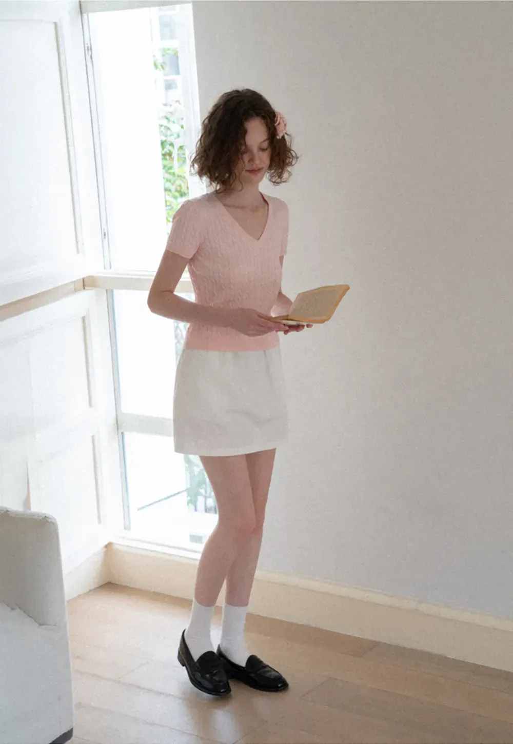 V Neck Cable Knit Short Sleeve Sweater