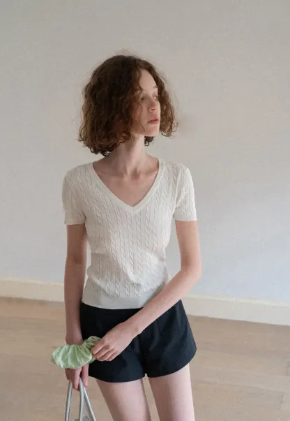 V Neck Cable Knit Short Sleeve Sweater