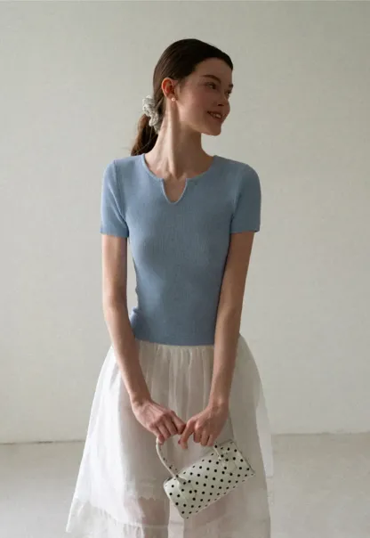 Ribbed Knit Short Sleeve Top