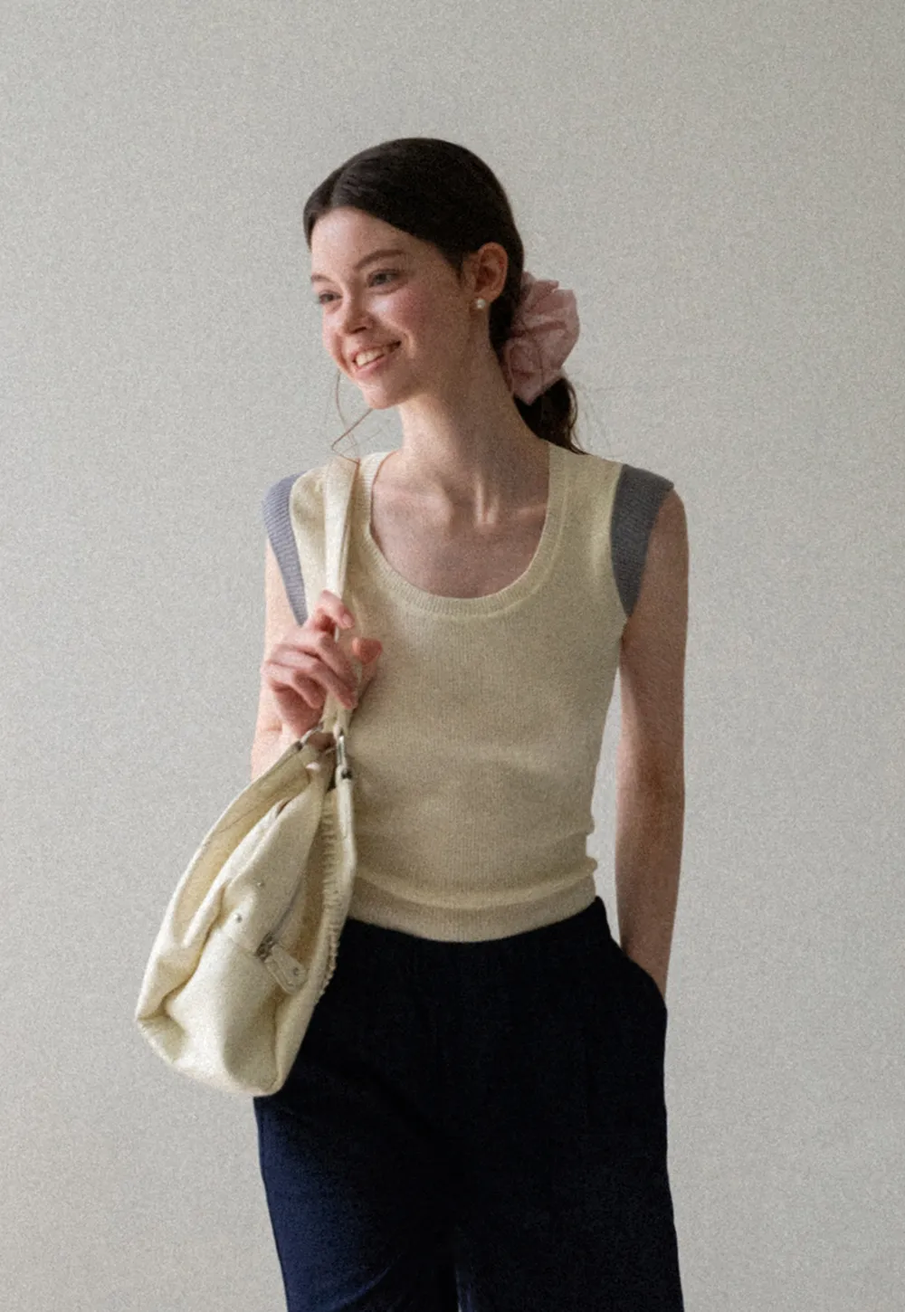 Contrast Shoulder Panel Knit Sleeveless Top