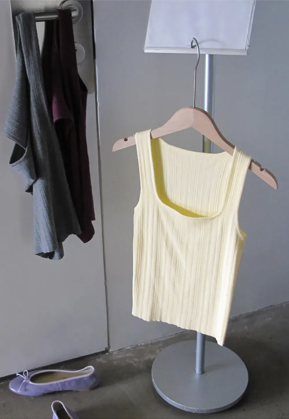 Ribbed Square Neck Sleeveless Knit Top