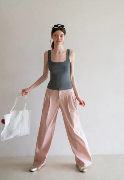 Ribbed Square Neck Sleeveless Knit Top