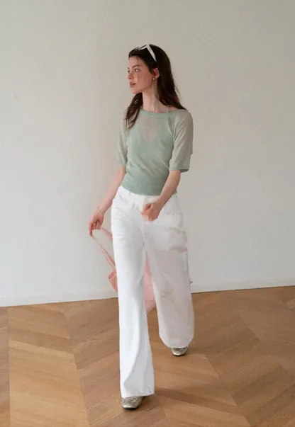 Asymmetrical Neck Cropped Woolen Knit Sweater