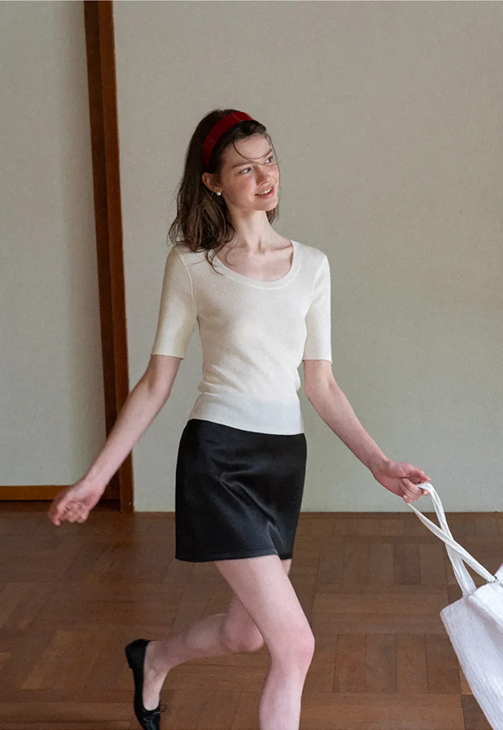 Ribbed Knit Short Sleeve Crew Neck Sweater