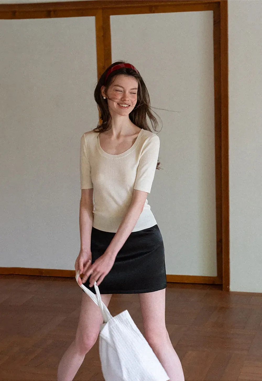 Ribbed Knit Short Sleeve Crew Neck Sweater