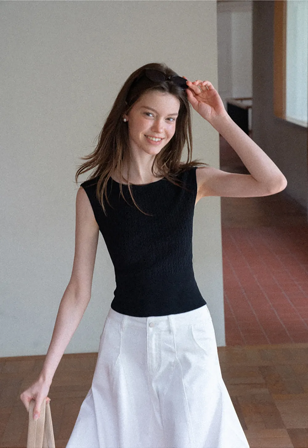 Cable Knit Cropped Sleeveless Knit Sweater