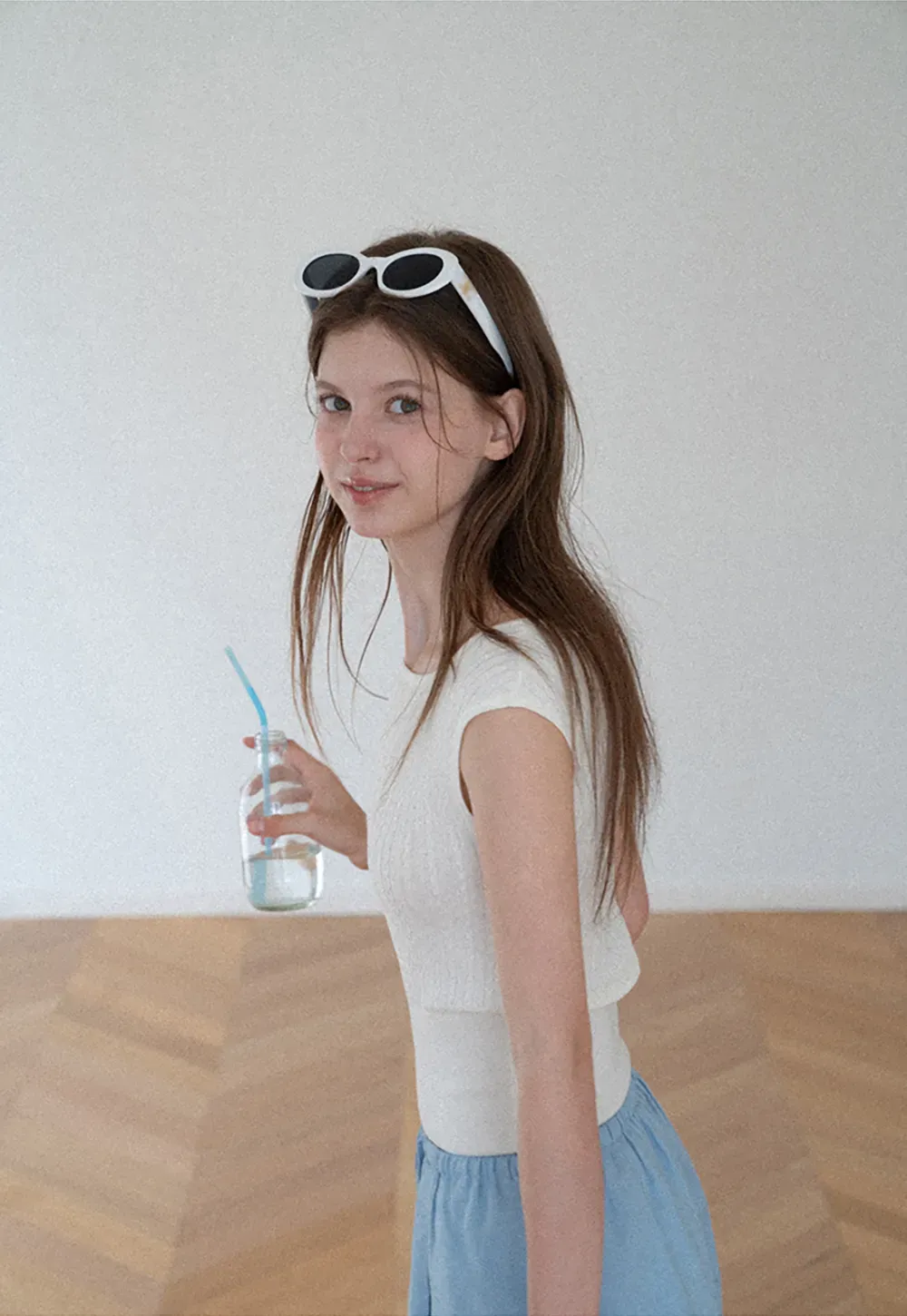 Cable Knit Cropped Sleeveless Knit Sweater