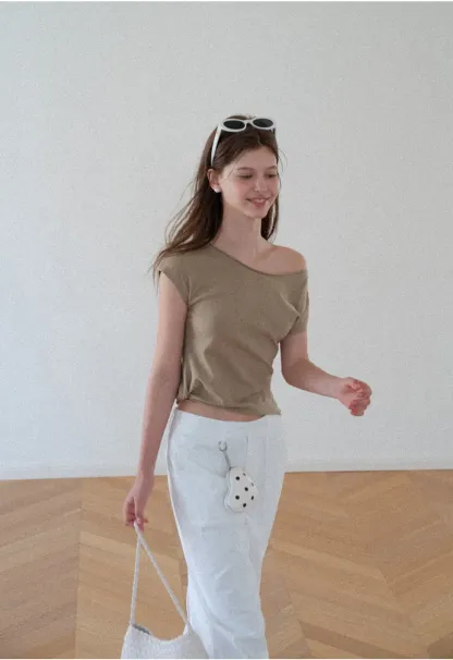 Off Shoulder Short Sleeve Knit Top