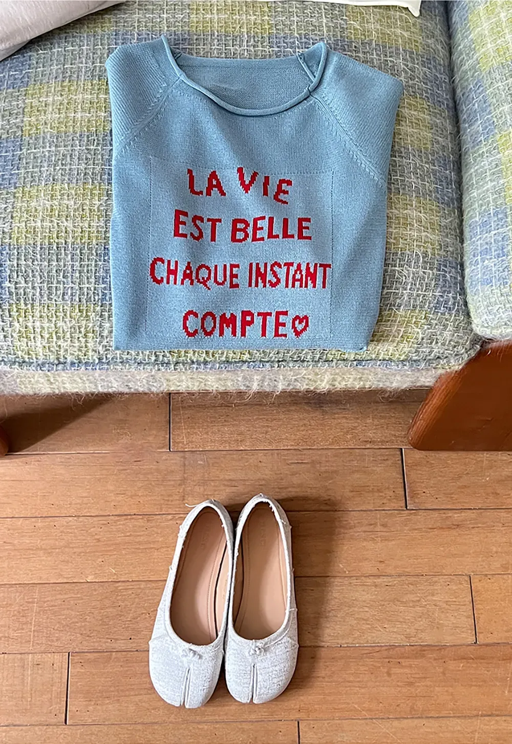 Embroidered French Quote Cropped Knit Tee