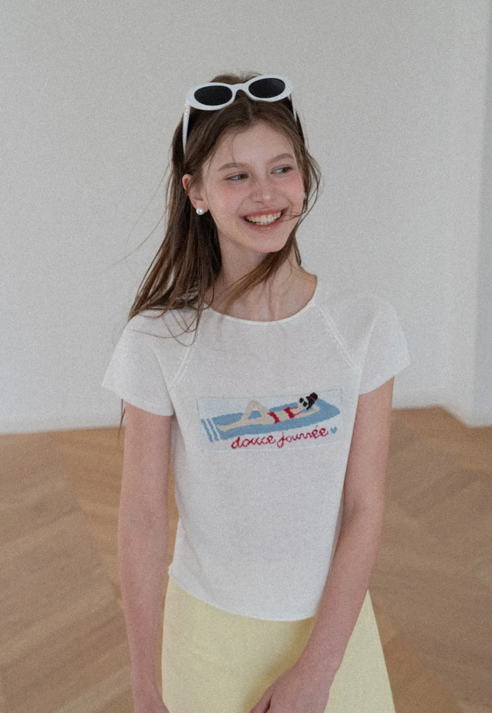 Embroidered Graphic Raglan Sleeve Knit Top