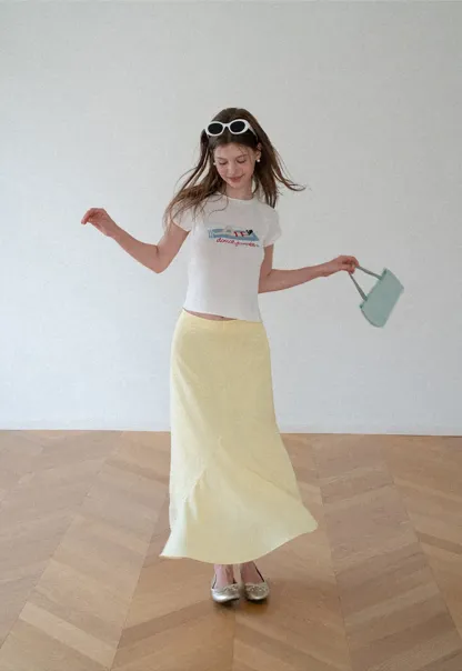 Embroidered Graphic Raglan Sleeve Knit Top