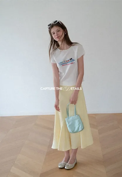 Embroidered Graphic Raglan Sleeve Knit Top