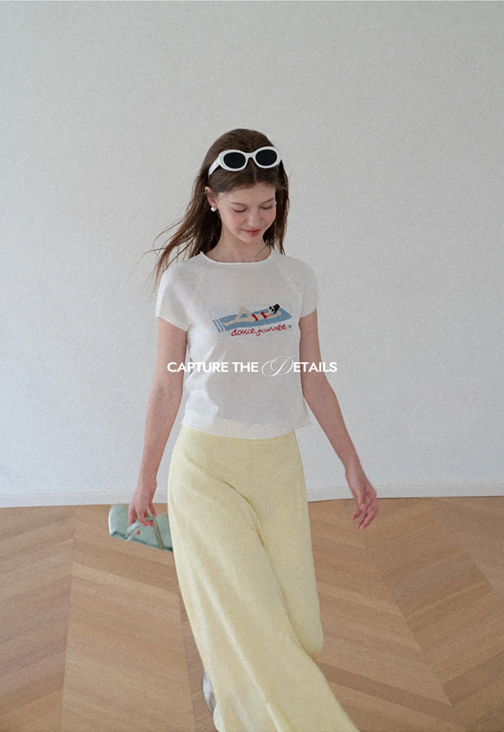 Embroidered Graphic Raglan Sleeve Knit Top