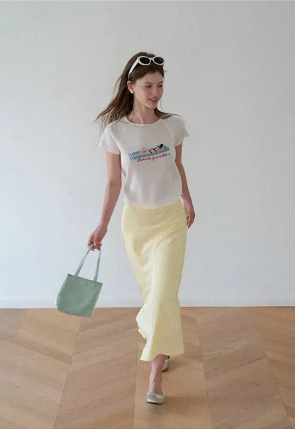 Embroidered Graphic Raglan Sleeve Knit Top