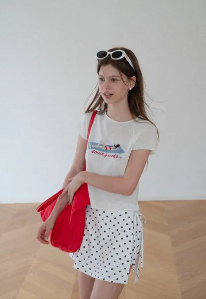 Embroidered Graphic Raglan Sleeve Knit Top