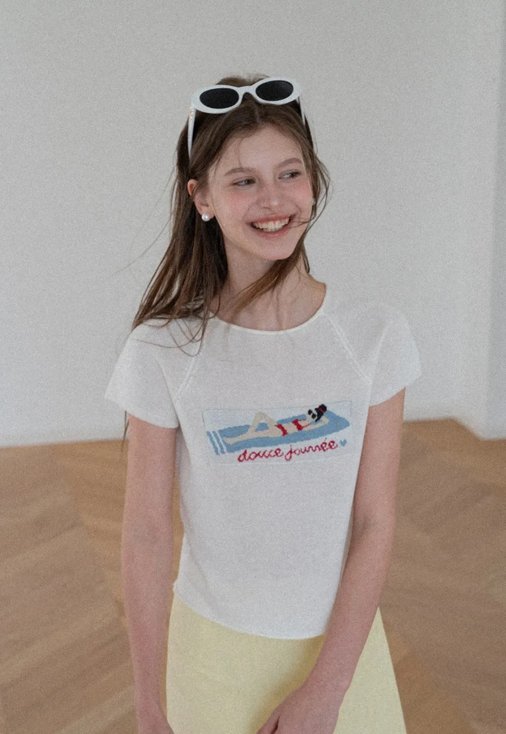 Embroidered Graphic Raglan Sleeve Knit Top