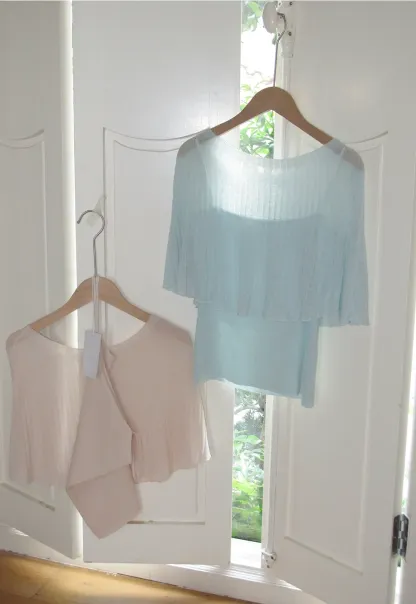 Ribbed Knit Cropped Top with Flared Short Sleeves