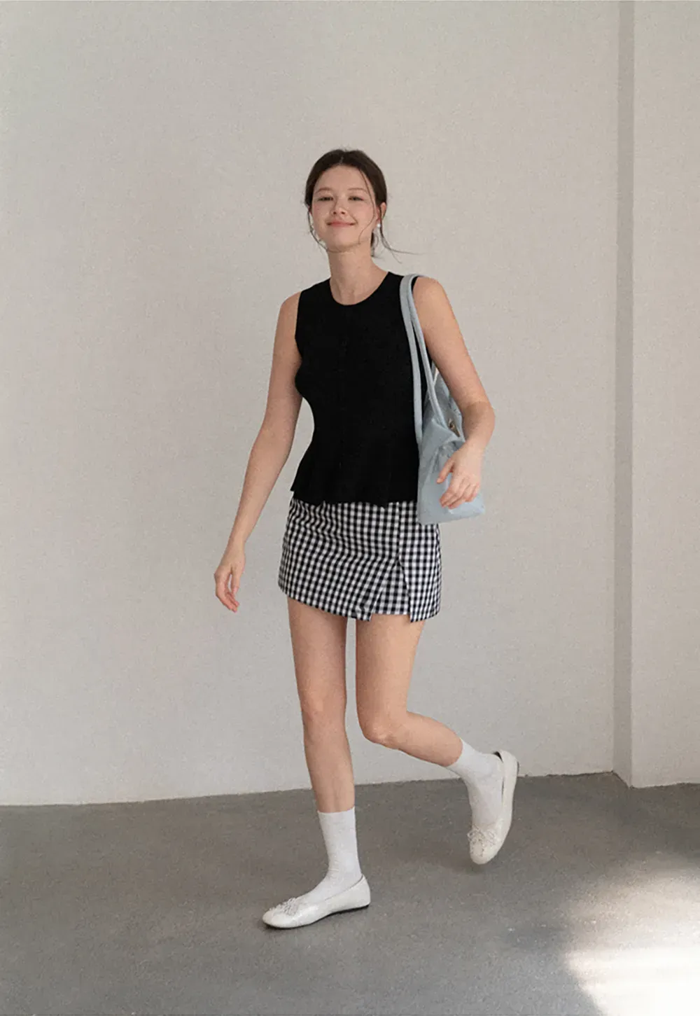 Peplum Hem Button Front Knit Sleeveless Top