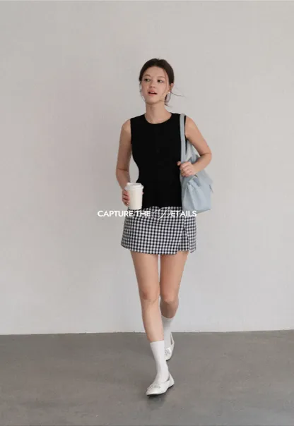 Peplum Hem Button Front Knit Sleeveless Top